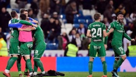 九游入口-山东男篮迎国王杯关键赛，转会期调整名单，信心回归，身体对抗强度拉满的简单介绍